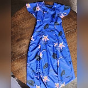 Vintage Hawaiian Muumuu Dress Hukilau Fashions Blue Pink Floral